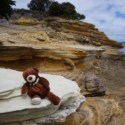 Horst in Australien auf betörend schönen Felsformationen